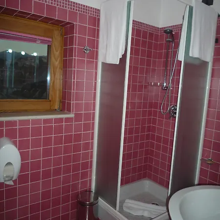 Il Giardino Del Rio 3*