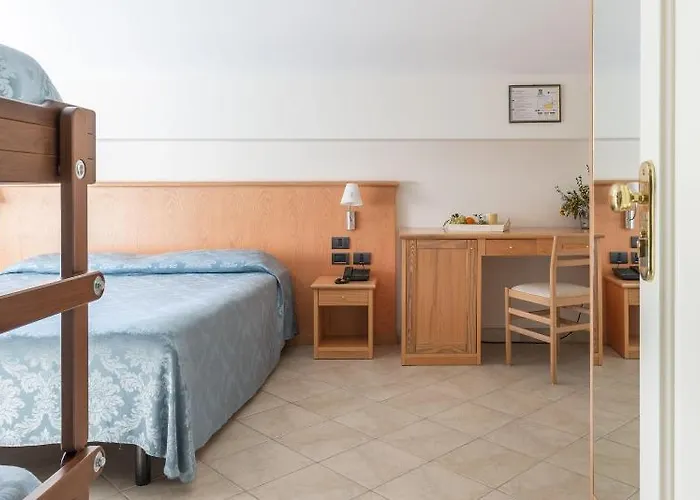 依尔凯花园德尔里奥酒店 酒店 3*