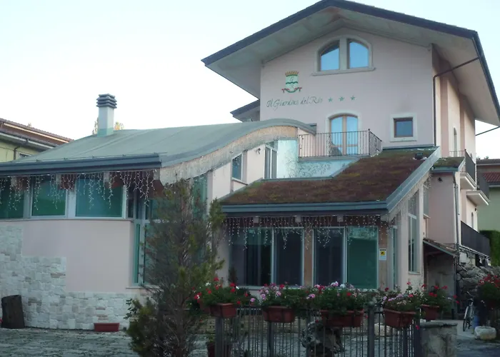 依尔凯花园德尔里奥酒店 3*