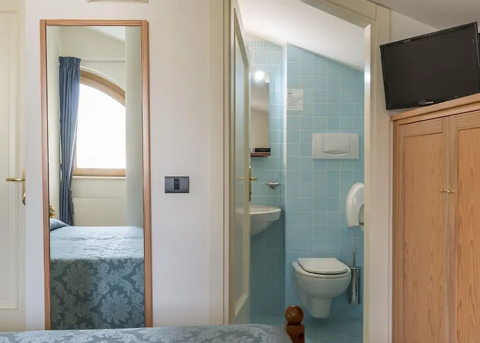 依尔凯花园德尔里奥酒店 桑格罗堡