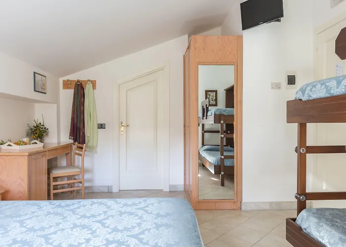 酒店 依尔凯花园德尔里奥酒店 3*